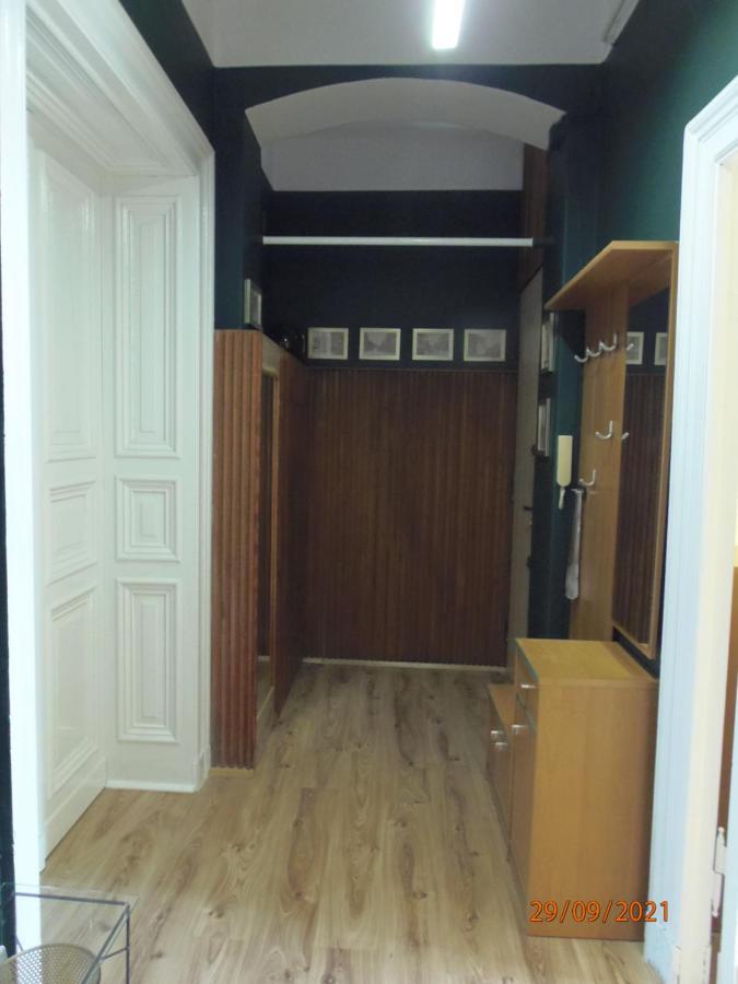 グリヴィツェApartament Kasztanowyアパートメント エクステリア 写真