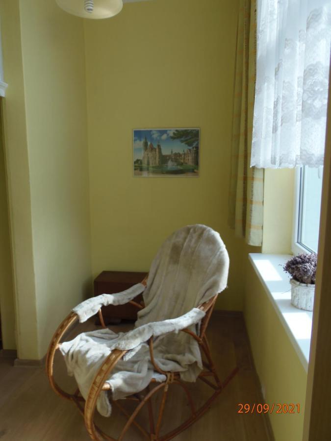 グリヴィツェApartament Kasztanowyアパートメント エクステリア 写真